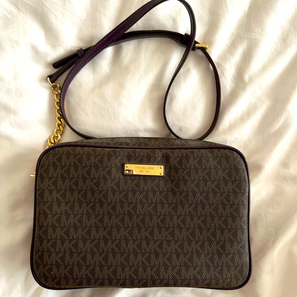 Michael Kors Jet Set Large Saffiano Leather Crossbody Bag